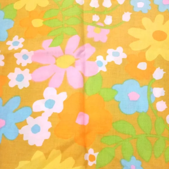 Retro Mod Flower Power Pillow Sham - Picture 6 of 6
